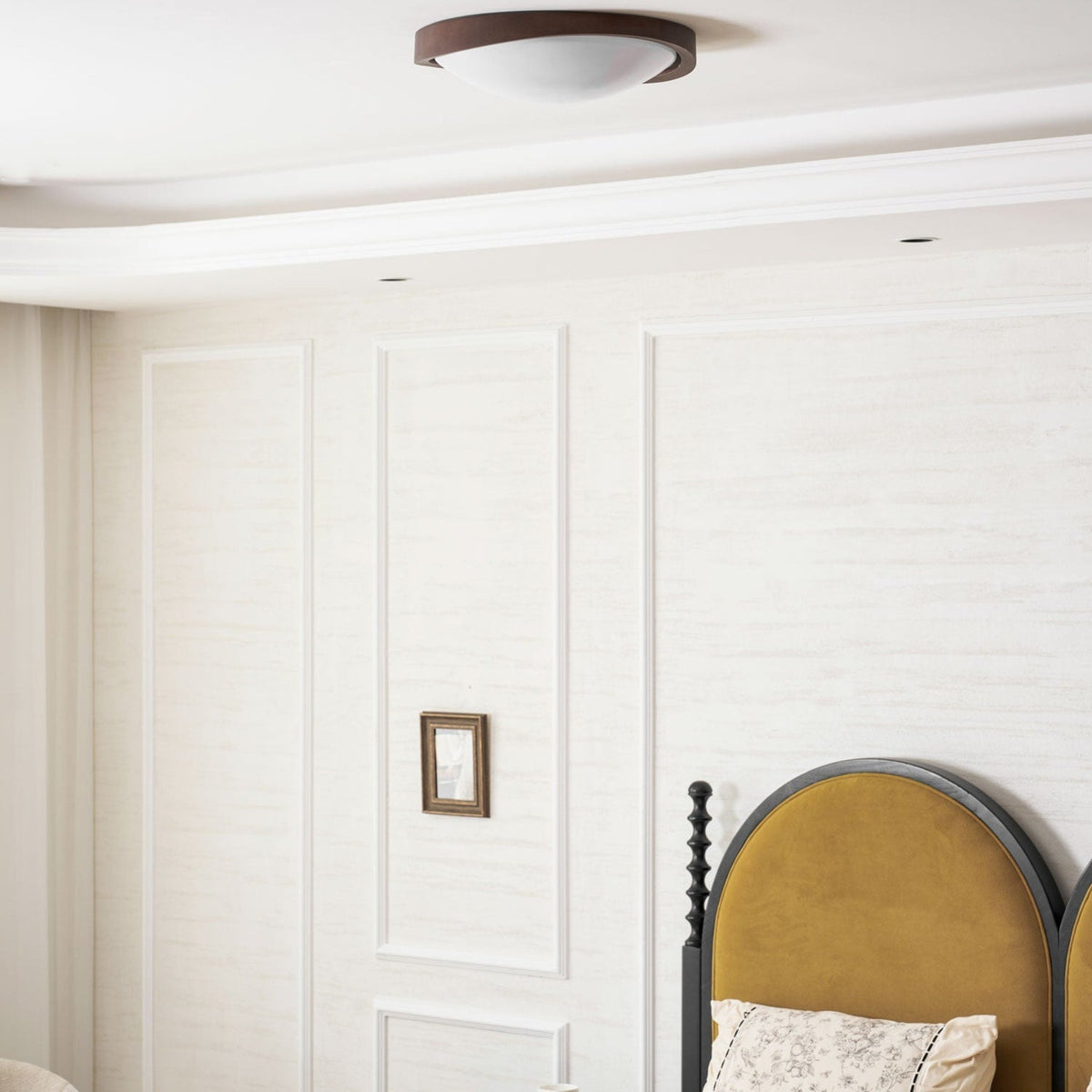 Modern Wood-Effect Fabric Flush Mount Ceiling Light With Tri-Color Glow