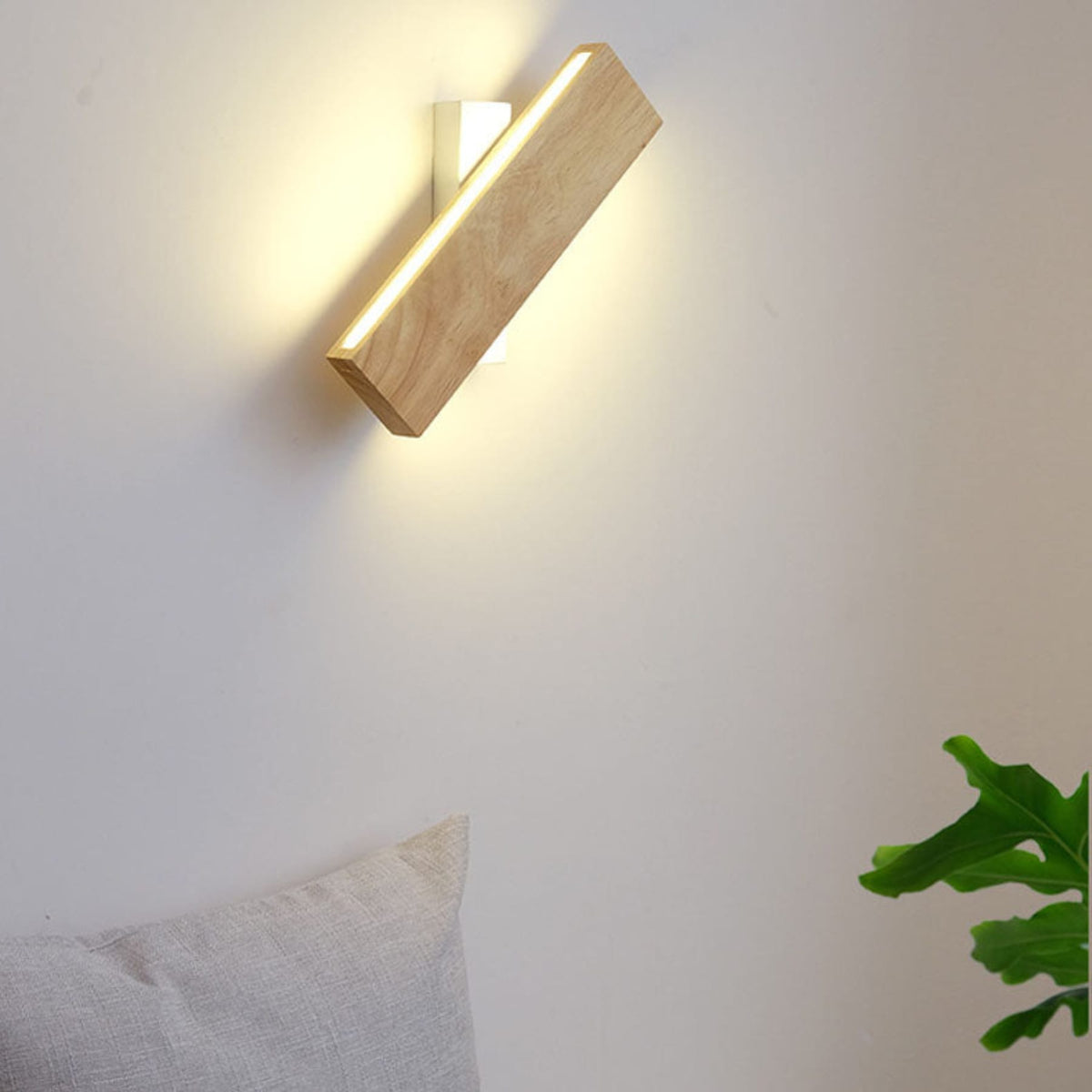 Modern Wood Wall Sconce for Living Room and Bedroom