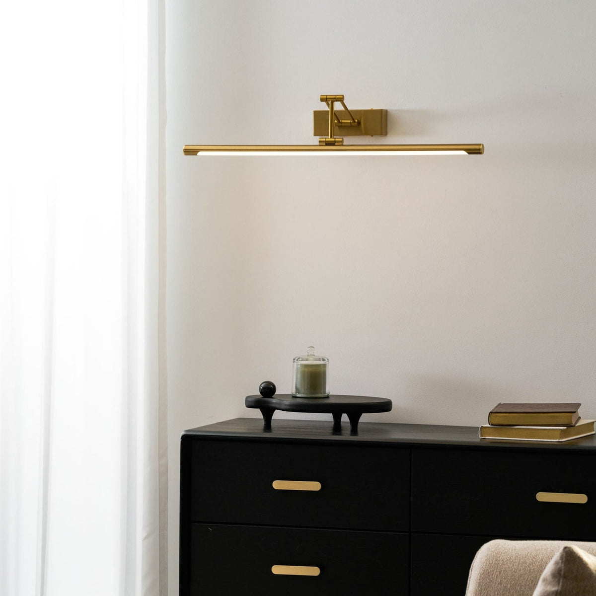 Modern Wrought Iron Wall Sconce With USB Power for Living Room