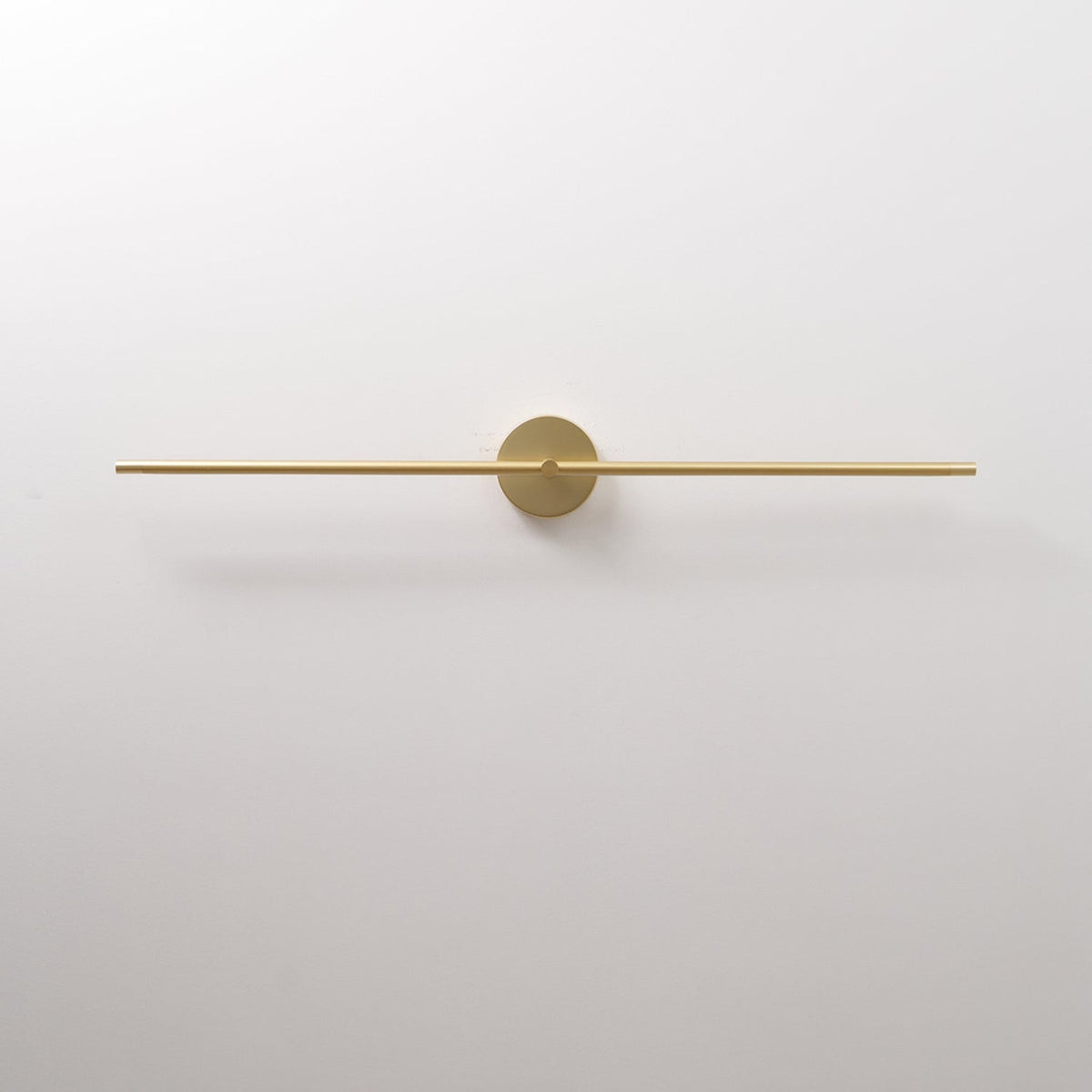 Minimalist Metal Linear Wall Sconce With Warm LED Glow