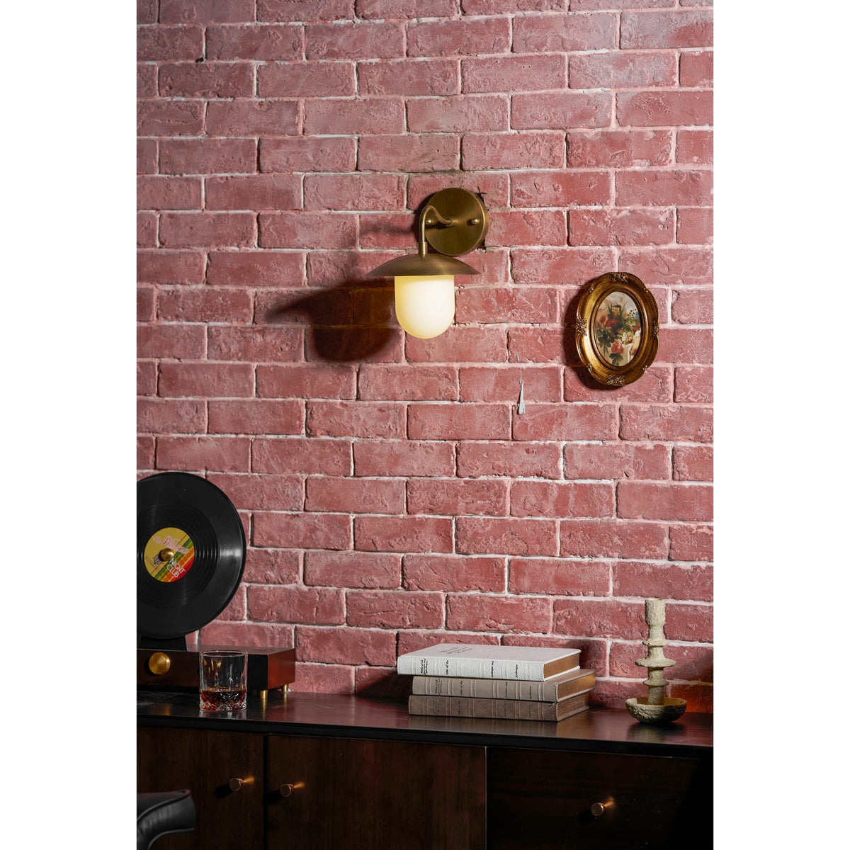 Modern Brass Wall Sconce for Living Room and Bedroom