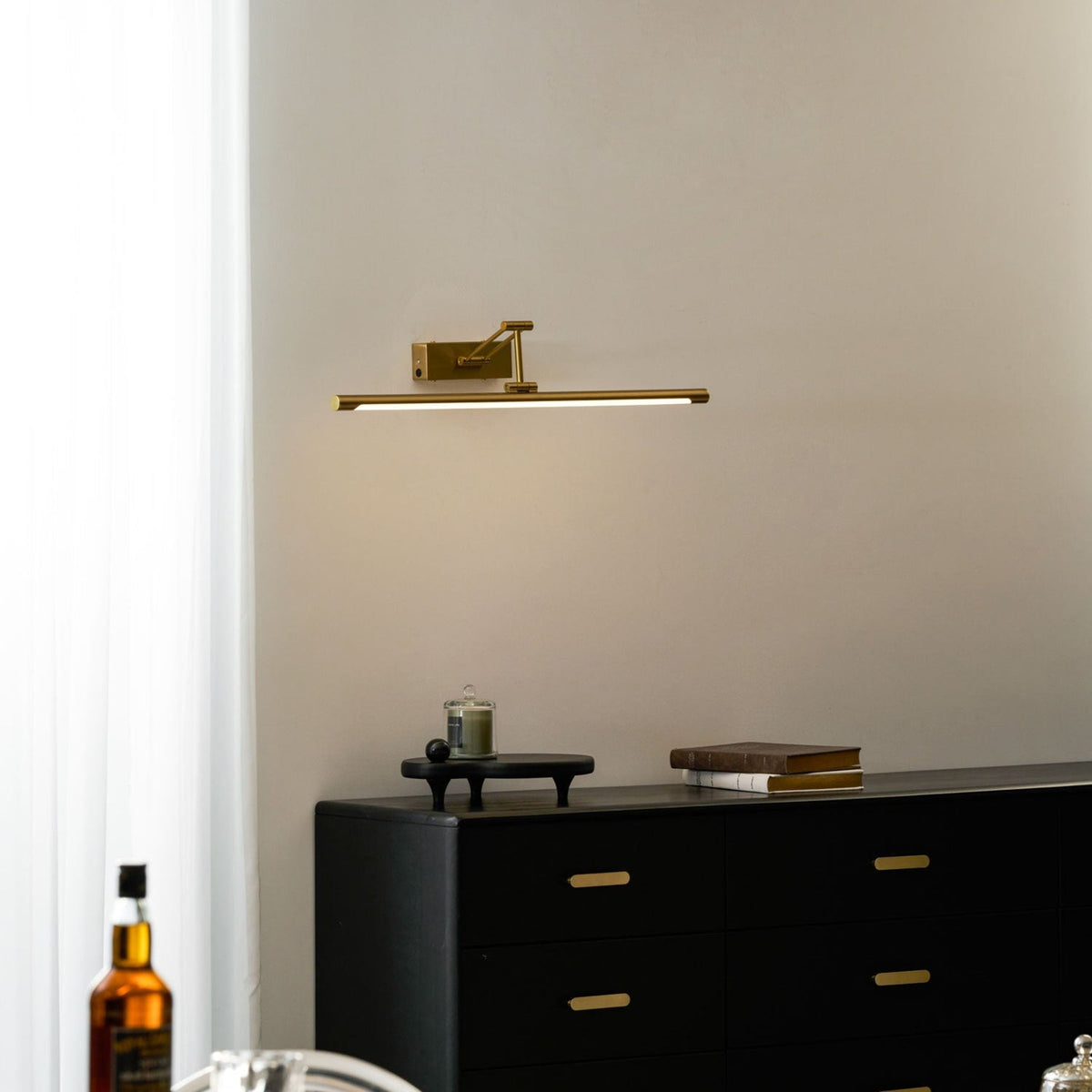 Modern Wrought Iron Wall Sconce With USB Power for Living Room