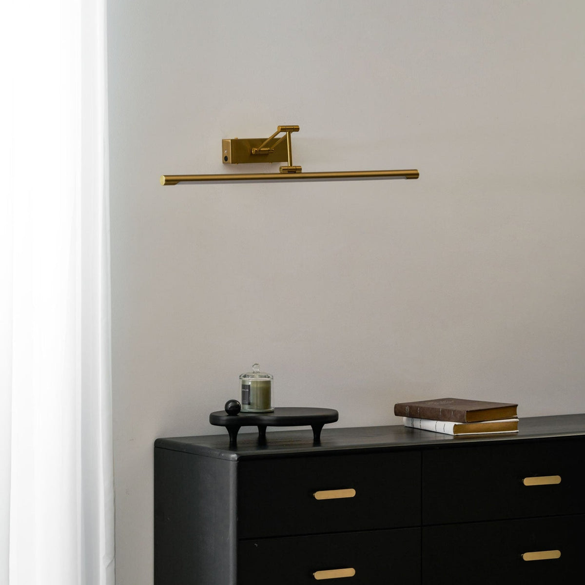 Modern Wrought Iron Wall Sconce With USB Power for Living Room