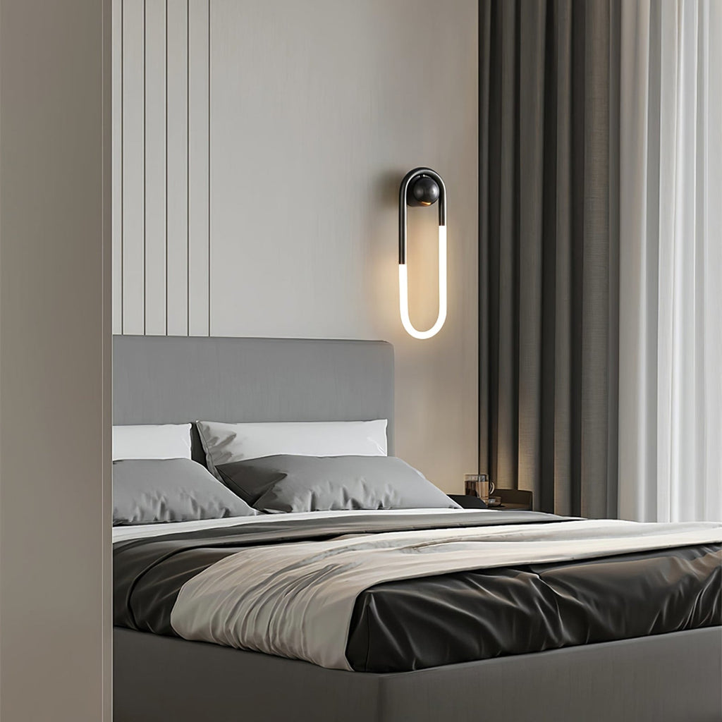 Minimalist Metal Wall Sconce for Living Room and Bedroom