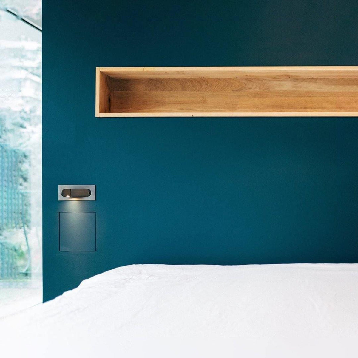 Modern Aluminum Wall Sconce for Bedroom and Living Room