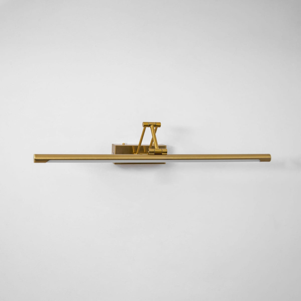 Modern Wrought Iron Wall Sconce With USB Power for Living Room