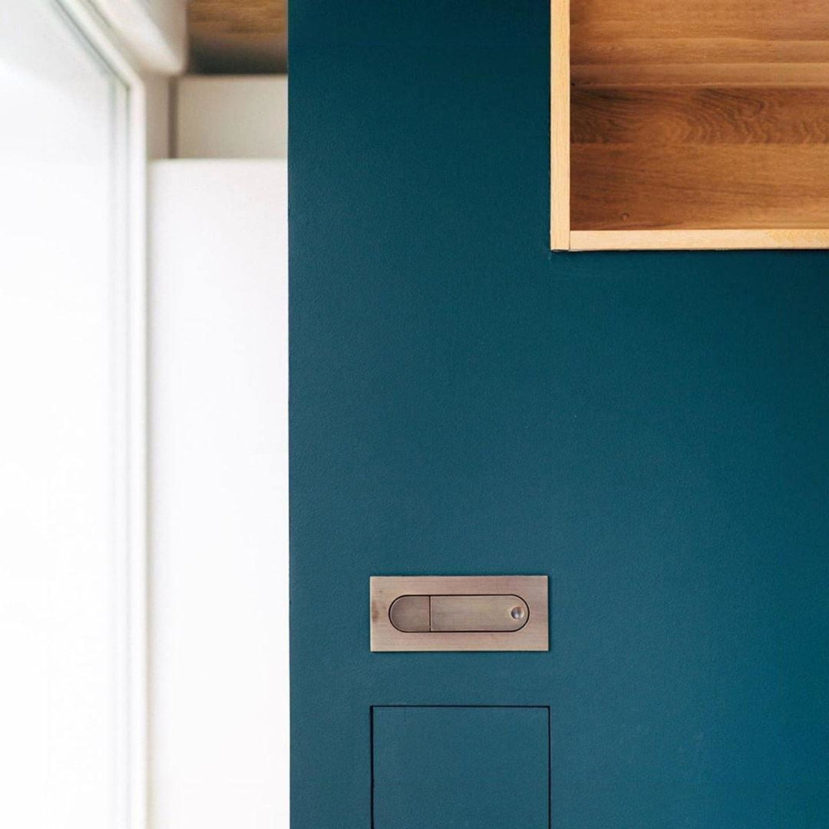 Modern Aluminum Wall Sconce for Bedroom and Living Room