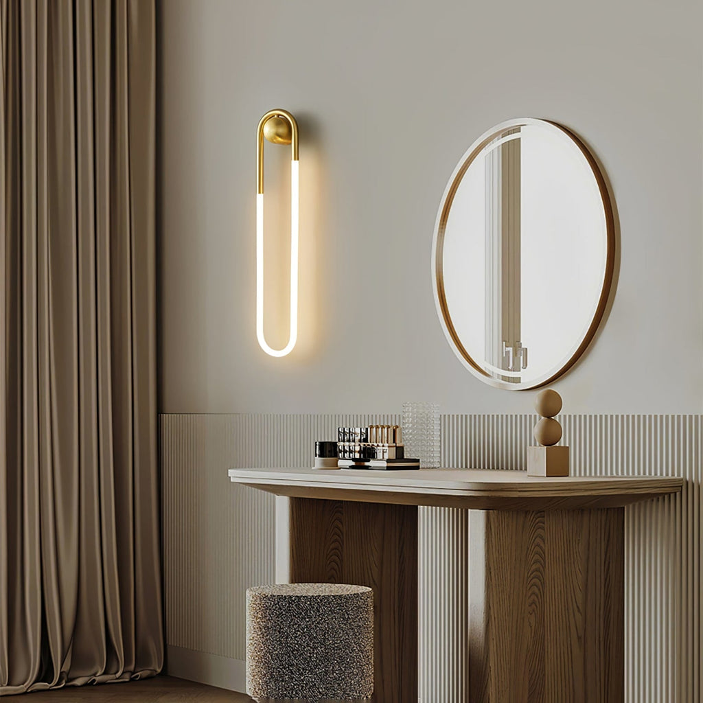 Minimalist Metal Wall Sconce for Living Room and Bedroom