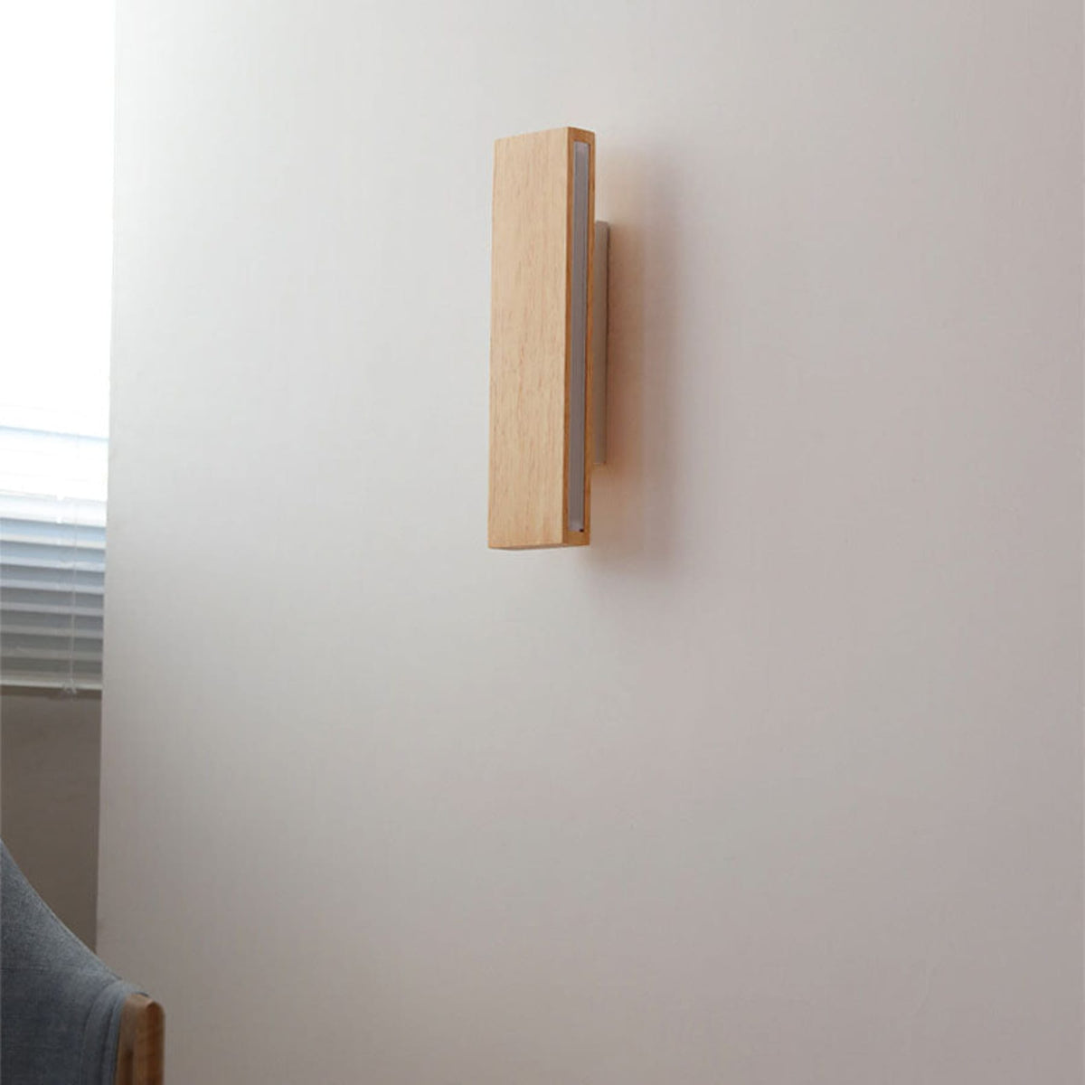 Modern Wood Wall Sconce for Living Room and Bedroom