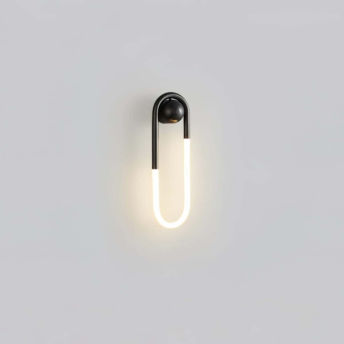 Minimalist Metal Wall Sconce for Living Room and Bedroom