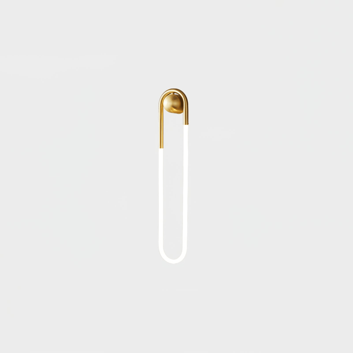 Minimalist Metal Wall Sconce for Living Room and Bedroom