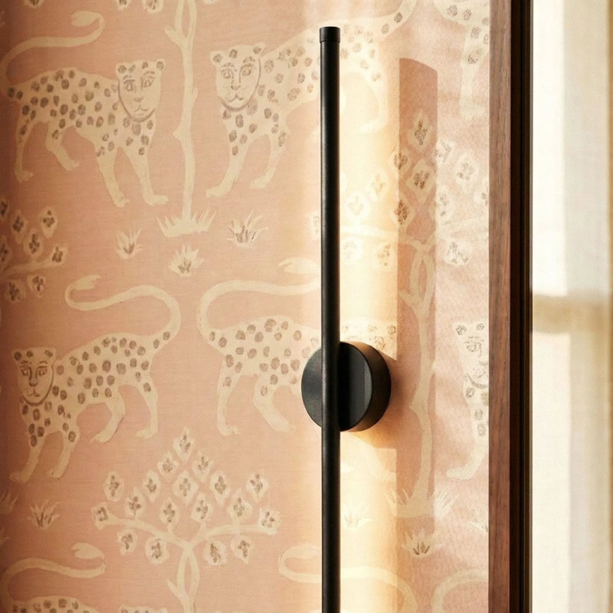 Modern Aluminum Wall Sconce for Living Room and Hallway
