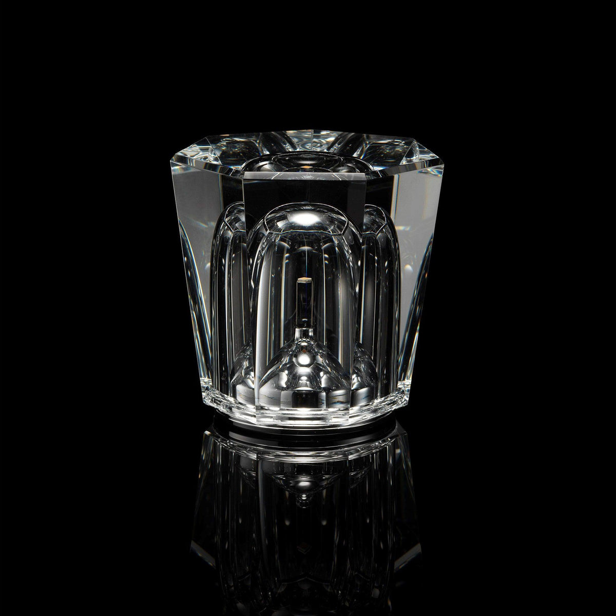 Diamond-Cut Crystal Table Lamp With Faceted Prism Shade