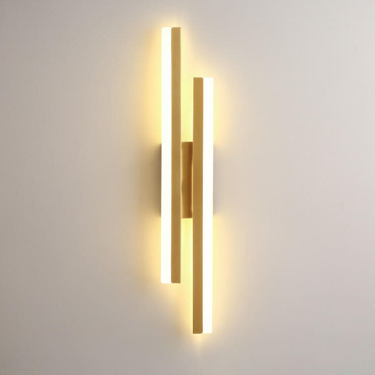 Modern Metal Wall Sconce With Warm LED Glow