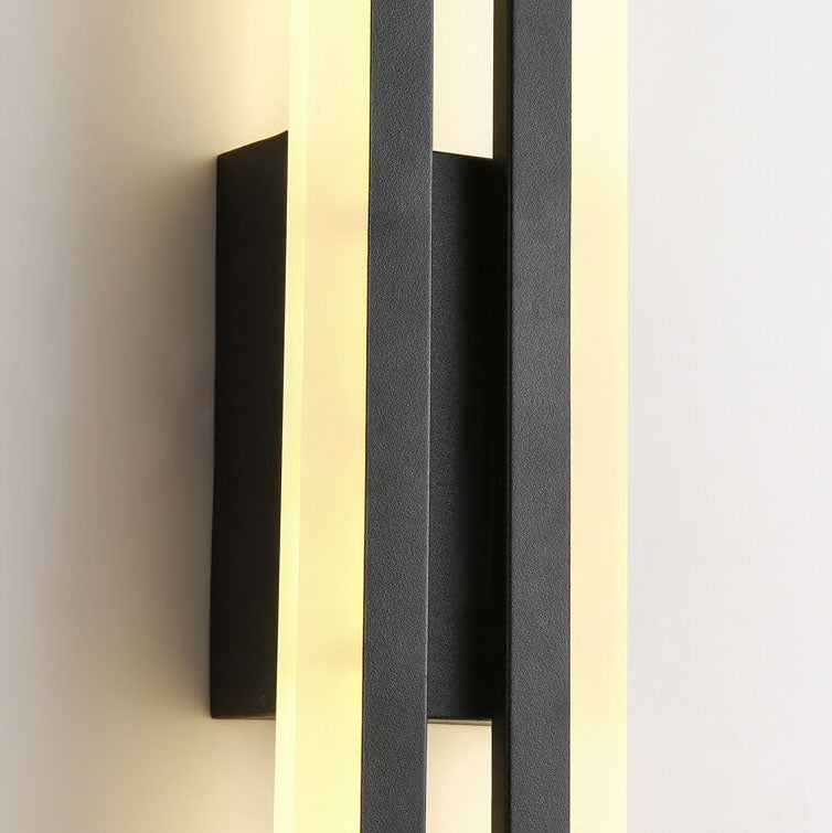 Modern Metal Wall Sconce With Warm LED Glow